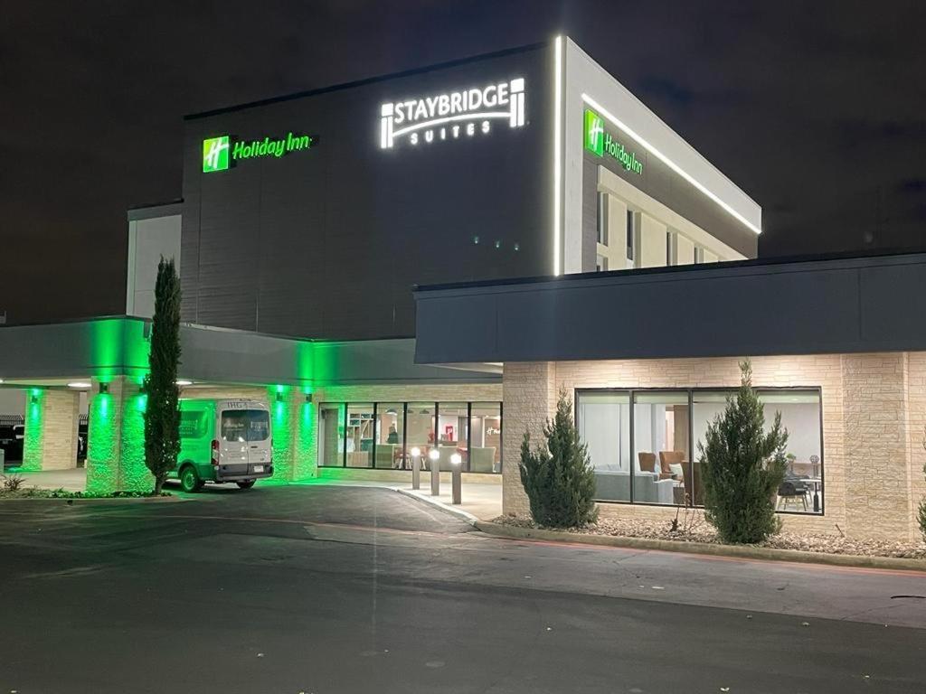 Holiday Inn Dallas Market Ctr Love Field By Ihg Zewnętrze zdjęcie