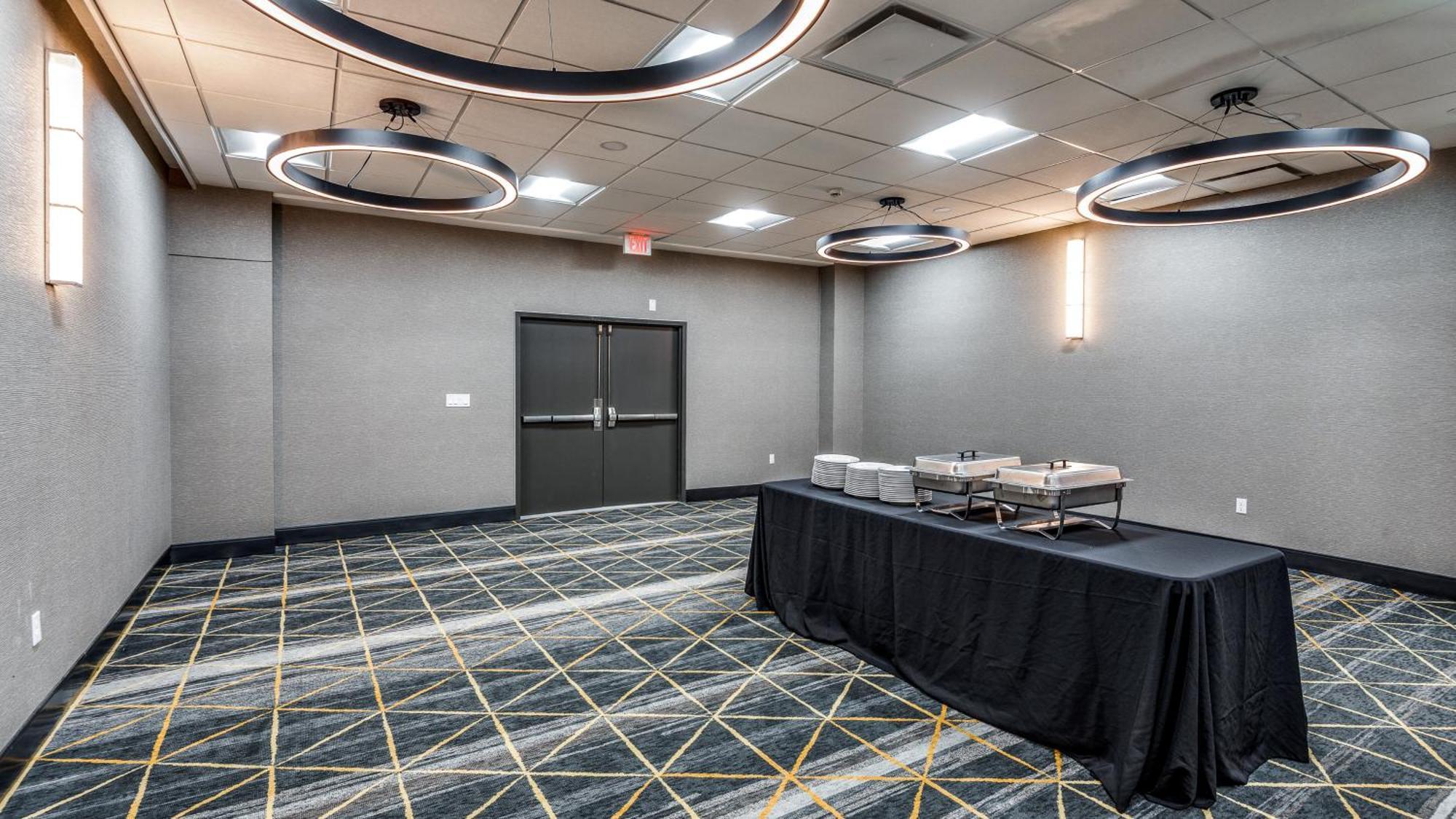 Holiday Inn Dallas Market Ctr Love Field By Ihg Zewnętrze zdjęcie