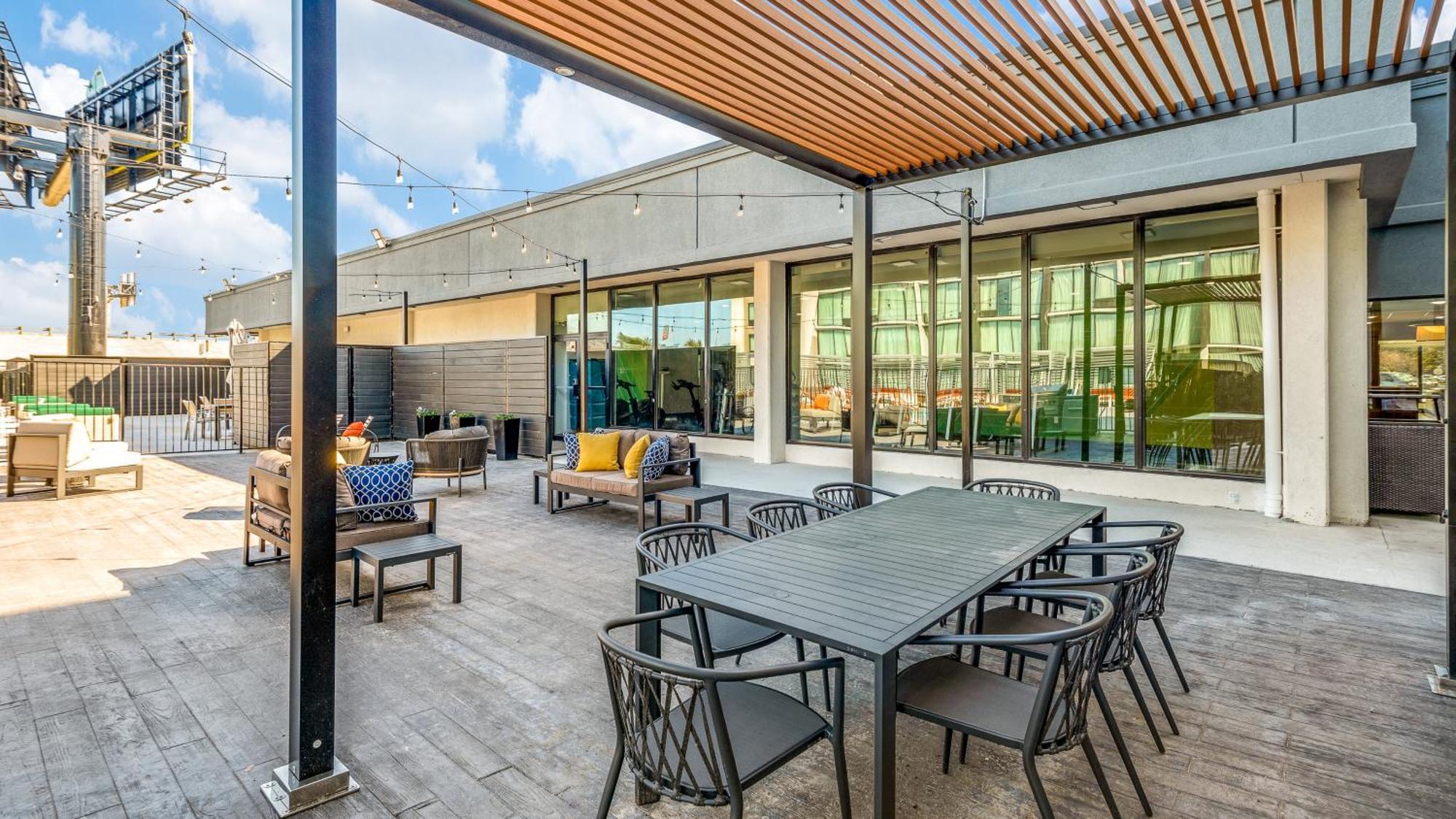 Holiday Inn Dallas Market Ctr Love Field By Ihg Zewnętrze zdjęcie