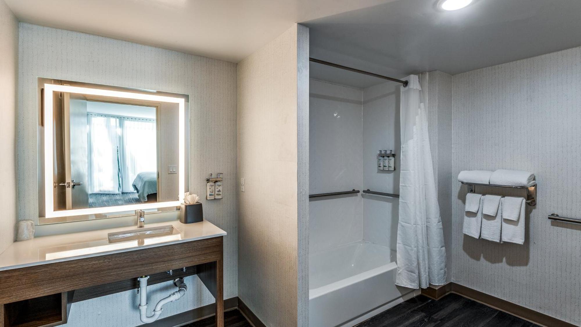 Holiday Inn Dallas Market Ctr Love Field By Ihg Zewnętrze zdjęcie